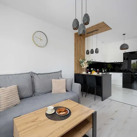 Nowe Sady Stylish Close To Airport By Renters Appartement *