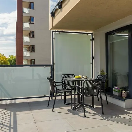 公寓 Nowe Sady Stylish Close To Airport By Renters 罗兹