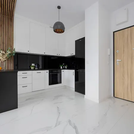 公寓 Nowe Sady Stylish Close To Airport By Renters *