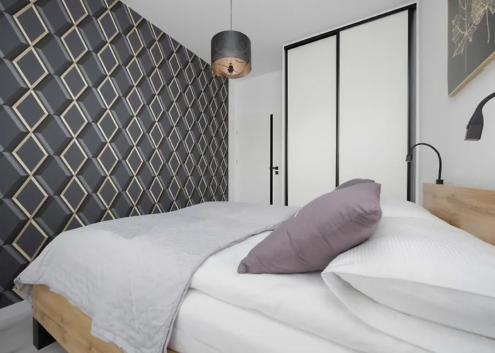 Nowe Sady Stylish Close To Airport By Renters Apartamento *